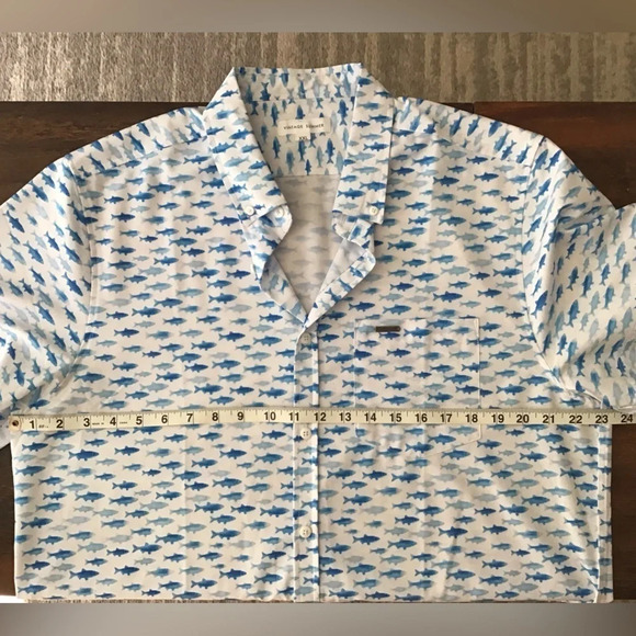 VINTAGE SUMMER
Fish Print Short Sleeve Shirt In White XXL - Picture 3 of 7